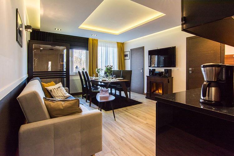 Apartament Deluxe Z Sauna - 5D Apartamenty ชเวียราโดว์-สโดรยจ์ ภายนอก รูปภาพ