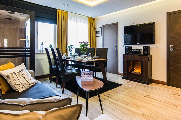 Apartament Deluxe Z Sauna - 5D Apartamenty ชเวียราโดว์-สโดรยจ์ ภายนอก รูปภาพ