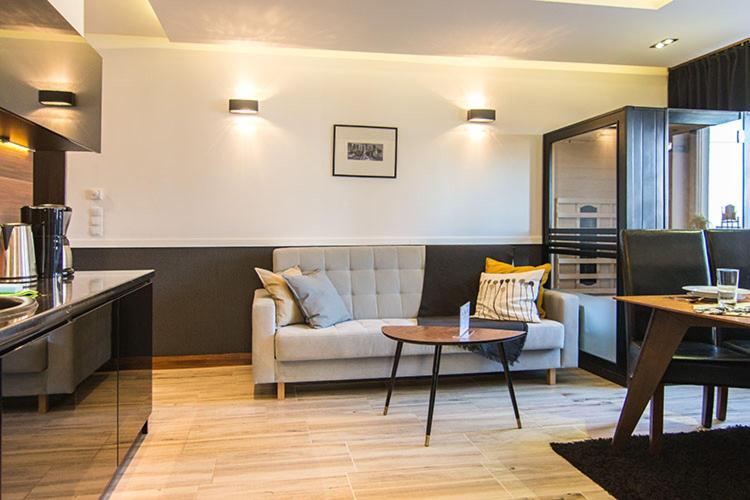 Apartament Deluxe Z Sauna - 5D Apartamenty ชเวียราโดว์-สโดรยจ์ ภายนอก รูปภาพ